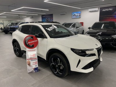 Alfa Romeo Junior 1.2 ibrida Q4 Sprint 145cv edct6 nuova