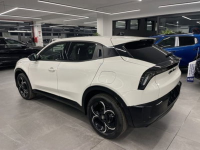 Alfa Romeo Junior 1.2 ibrida Q4 Sprint 145cv edct6 (9)