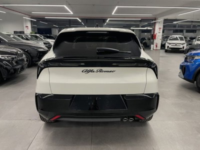 Alfa Romeo Junior 1.2 ibrida Sprint 145cv edct6 (14)
