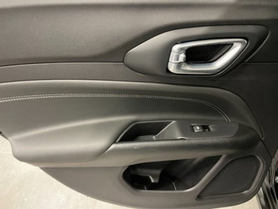 Jeep Compass 1.6 Multijet II 2WD Limited (14)
