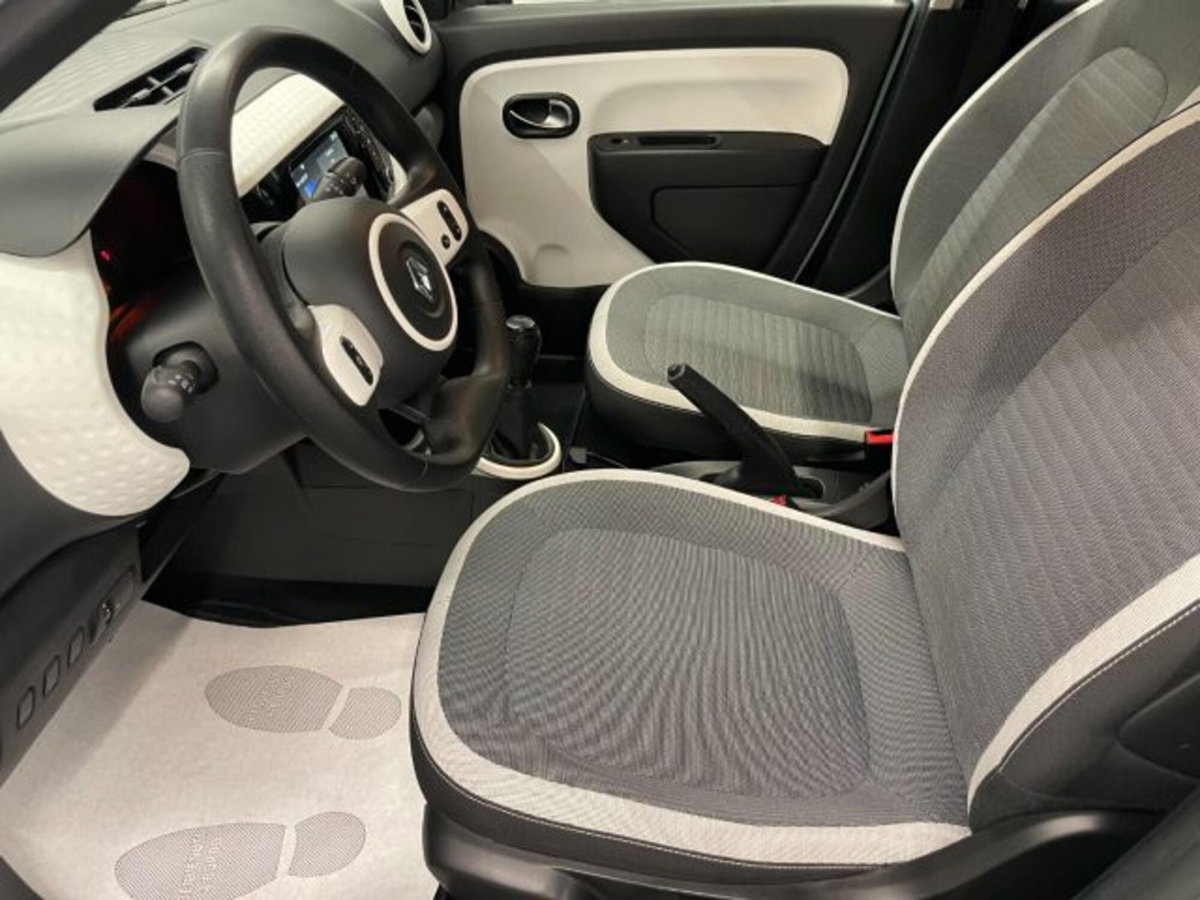 Renault Twingo SCe 65 CV Zen (2)