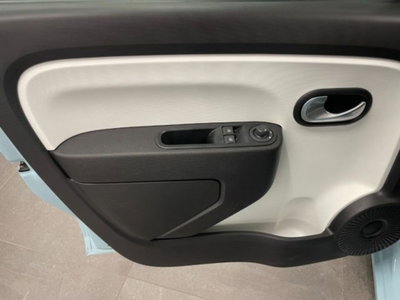 Renault Twingo SCe 65 CV Zen (9)