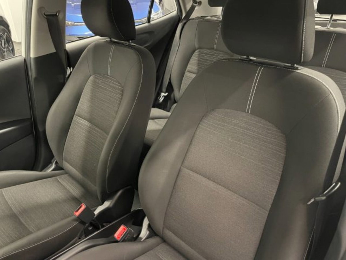 Kia Picanto 1.0 12V 5 porte AMT Urban (8)
