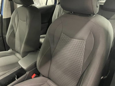 Volkswagen T-Roc 1.5 etsi Life 115cv dsg (10)