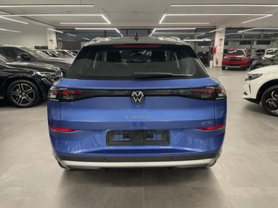 Volkswagen T-Roc 1.5 etsi Life 115cv dsg (15)
