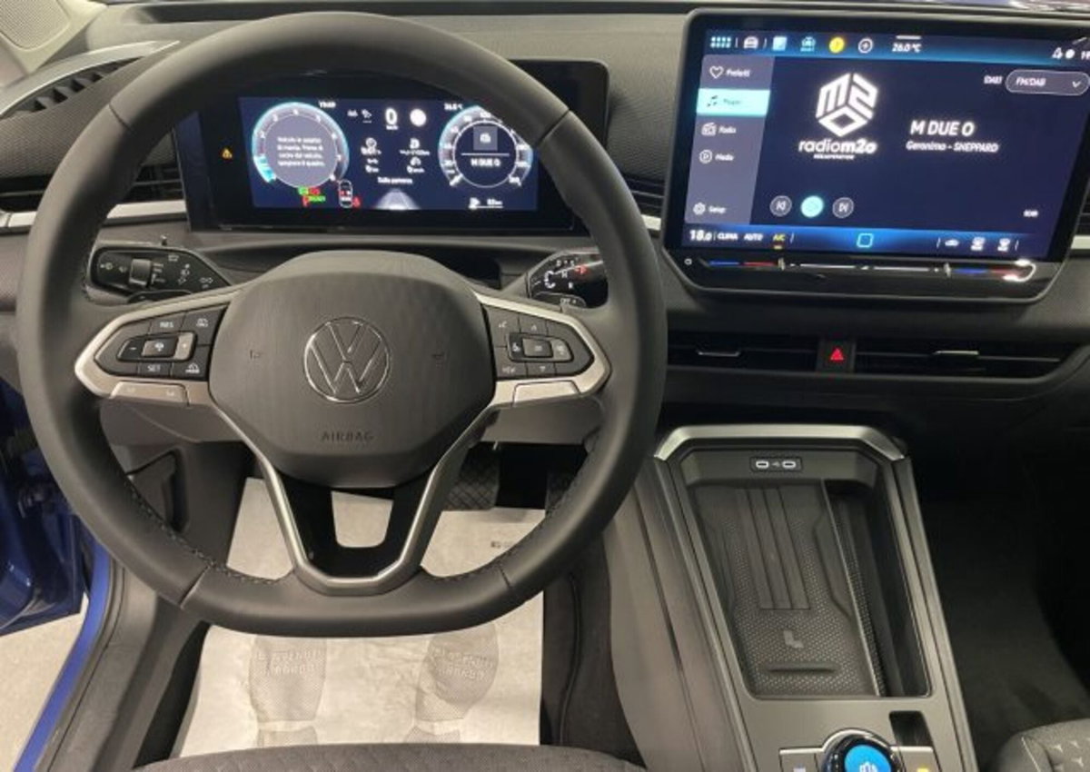 Volkswagen T-Roc 1.5 etsi Life 115cv dsg (16)