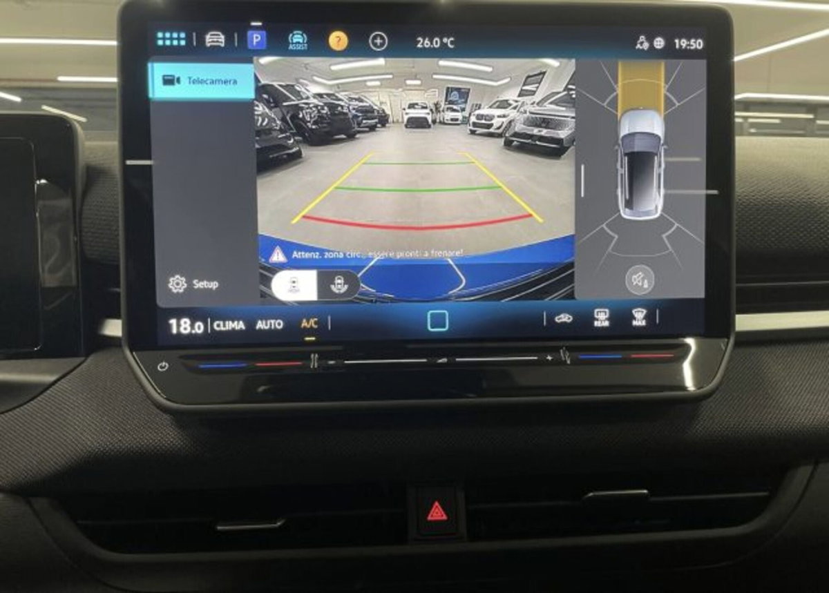 Volkswagen T-Roc 1.5 etsi Life 115cv dsg (5)