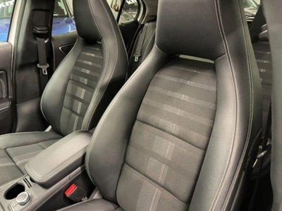 Mercedes-Benz GLA SUV 180 Sport (12)