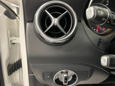 Mercedes-Benz GLA SUV 180 Sport (18)