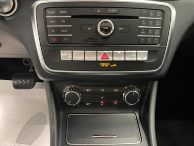 Mercedes-Benz GLA SUV 180 Sport (19)