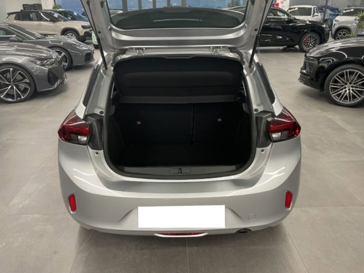 Opel Corsa 1.5 D 100 CV Edition (10)
