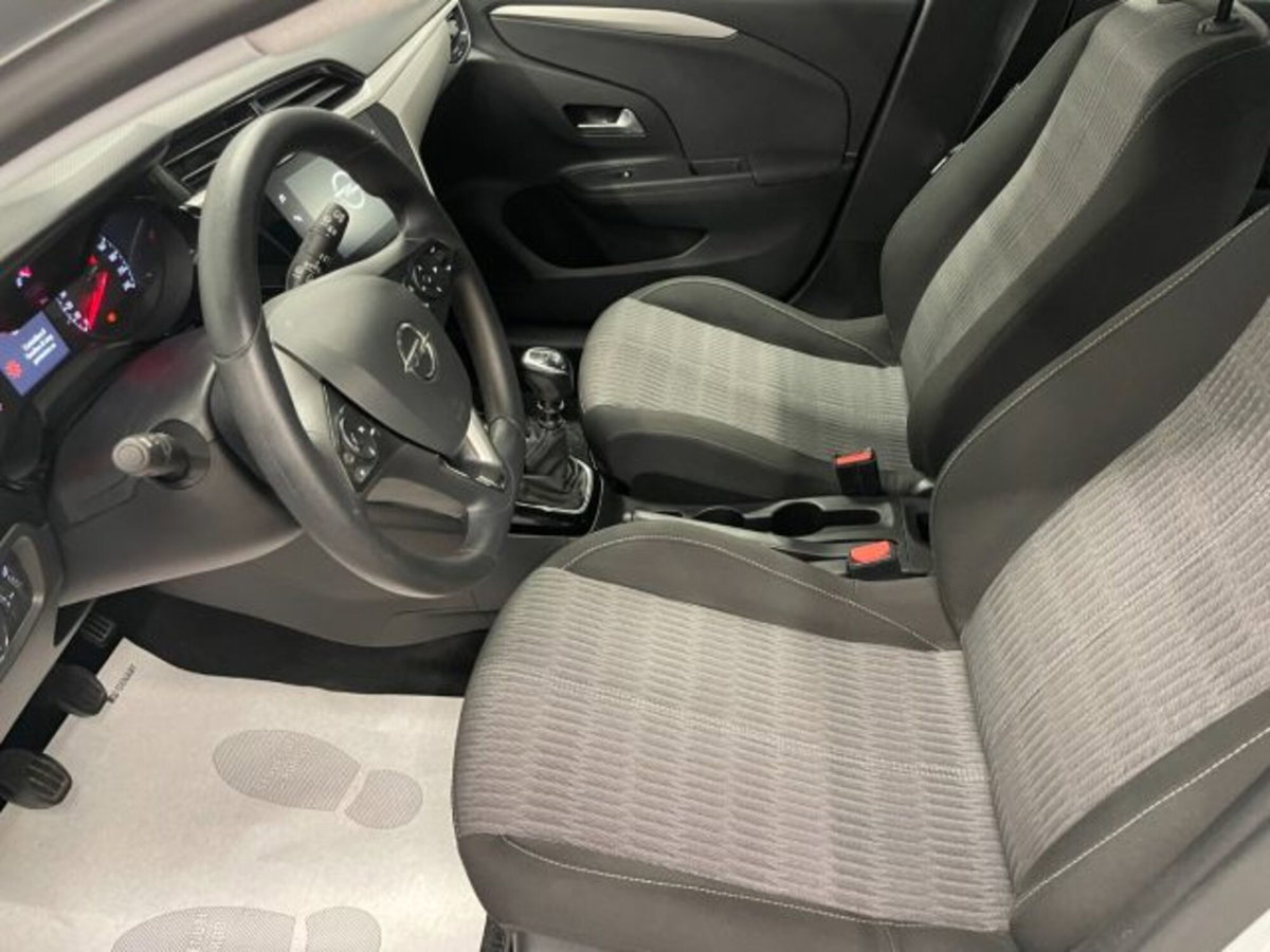 Opel Corsa 1.5 D 100 CV Edition (7)