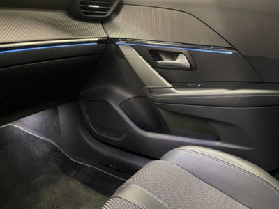 Peugeot 208 51 kWh GT (15)