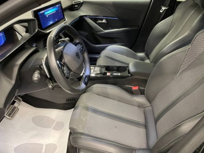 Peugeot 208 51 kWh GT (6)