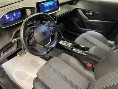 Peugeot 208 51 kWh GT (7)