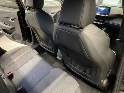 Peugeot 208 51 kWh GT (9)
