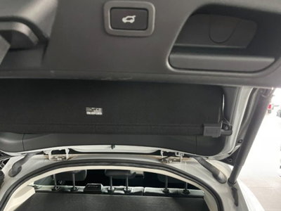 Jaguar E-Pace 2.0D 150 CV AWD aut. R-Dynamic HSE (16)