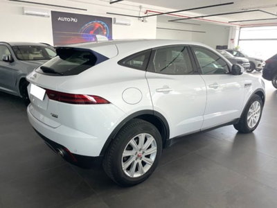 Jaguar E-Pace 2.0D 150 CV AWD aut. R-Dynamic HSE (3)