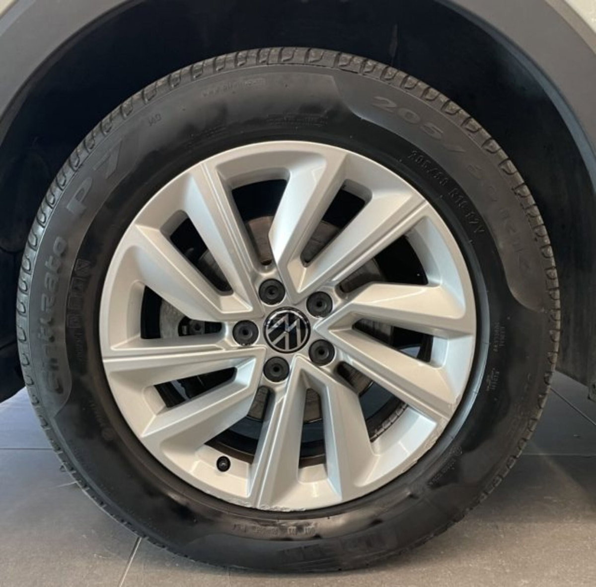 Volkswagen T-Cross 1.0 TSI 110 CV DSG Sport (5)