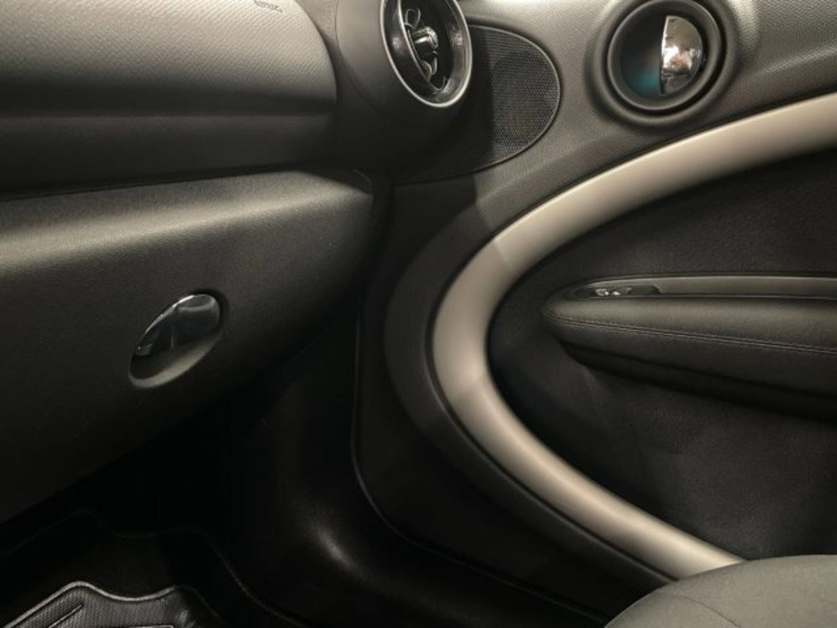 MINI Mini Countryman 2.0 Cooper D Countryman Automatica (19)