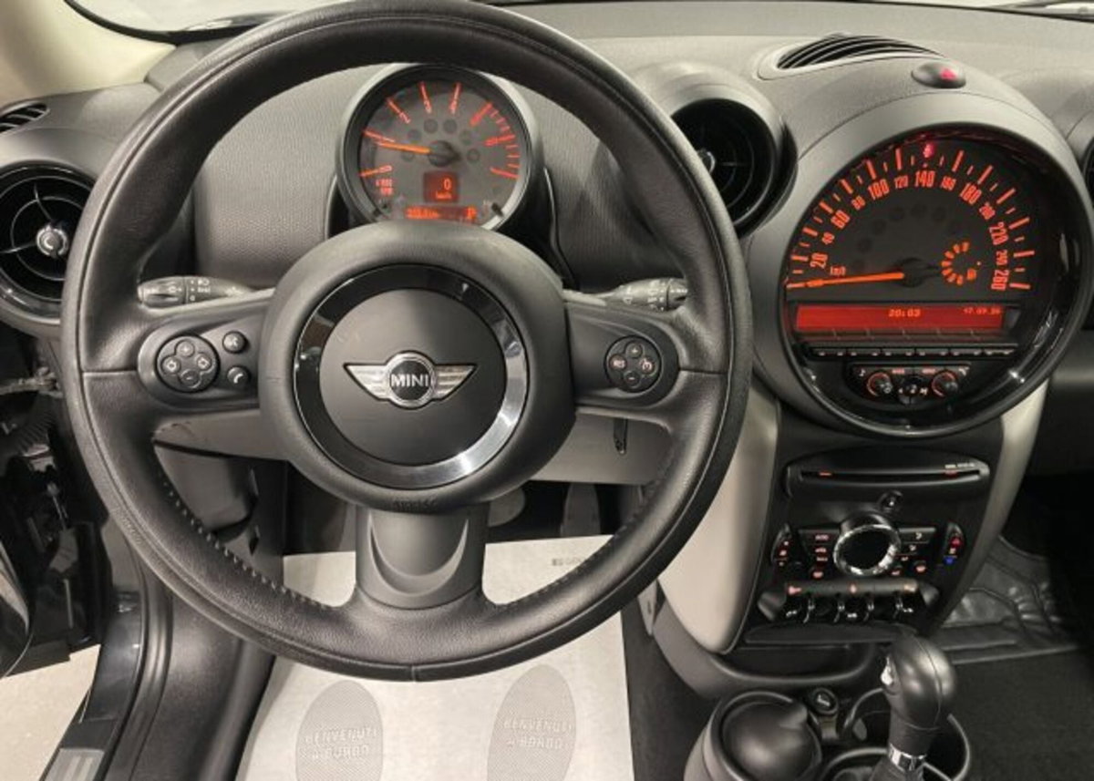 MINI Mini Countryman 2.0 Cooper D Countryman Automatica (2)