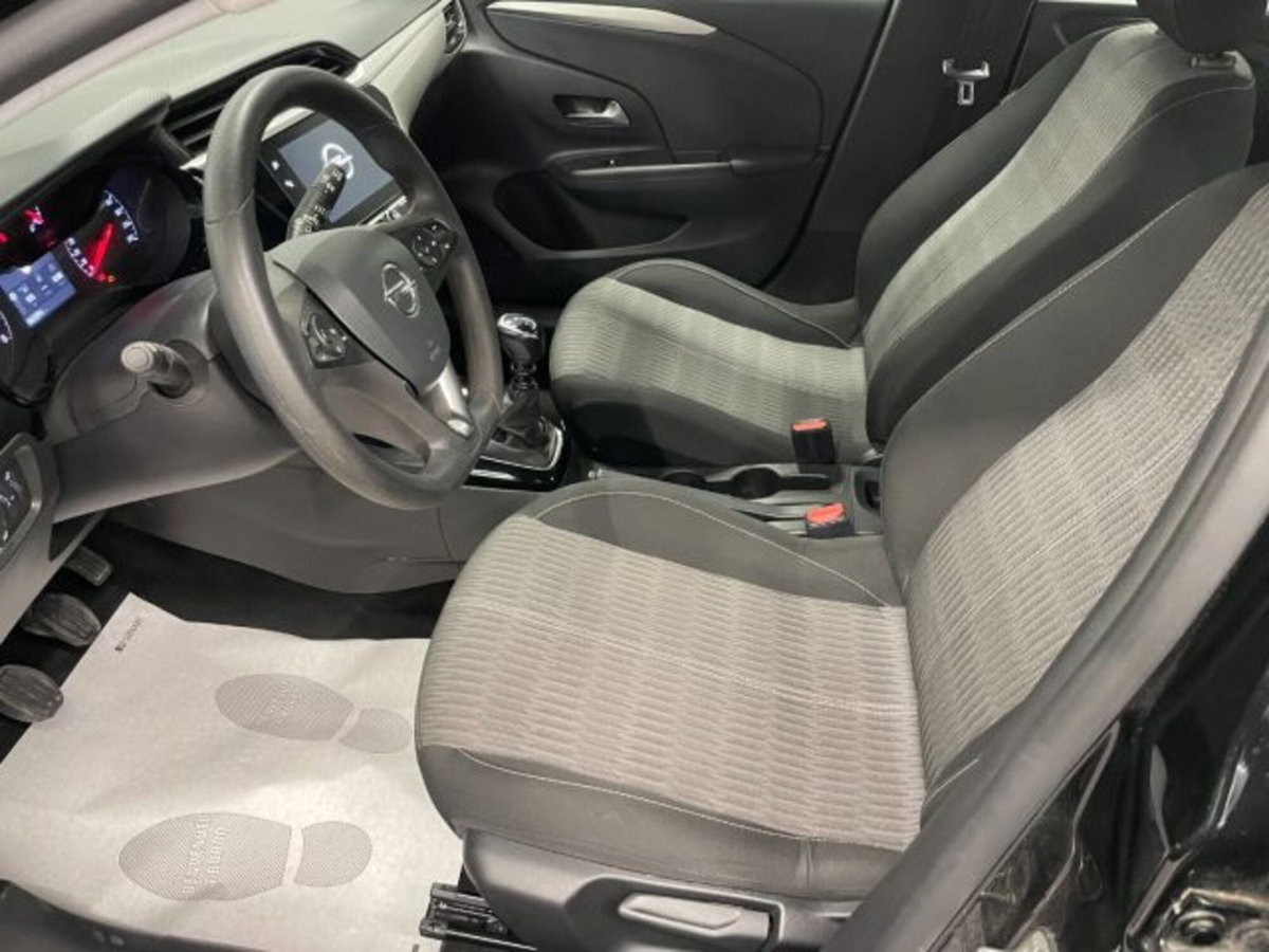 Opel Corsa 1.5 D 100 CV Edition (4)