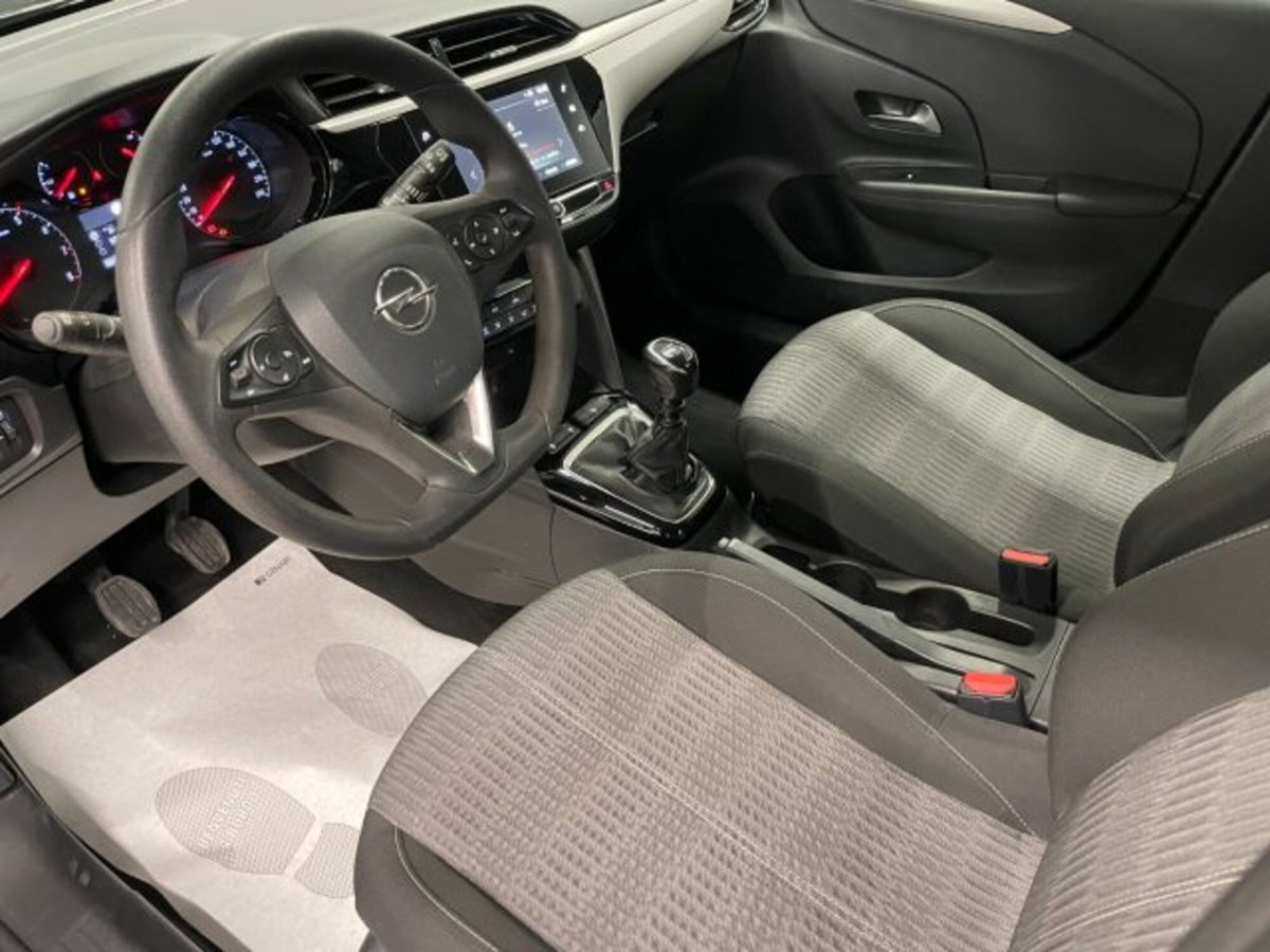 Opel Corsa 1.5 D 100 CV Edition (5)