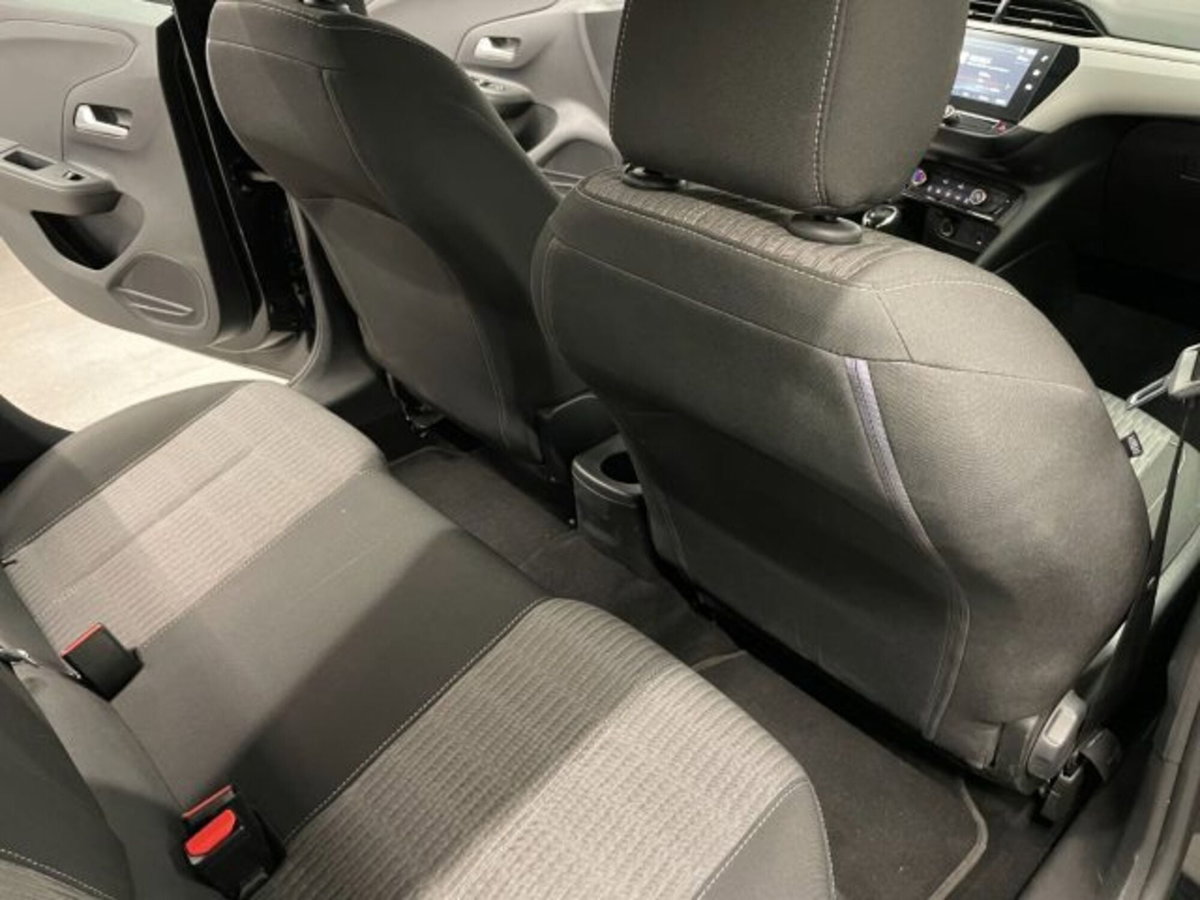 Opel Corsa 1.5 D 100 CV Edition (8)