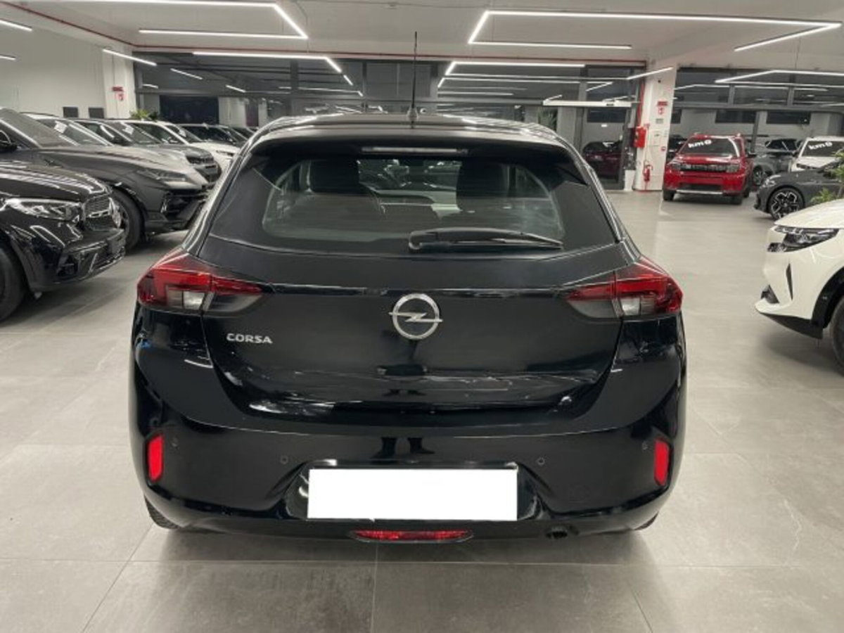 Opel Corsa 1.5 D 100 CV Edition (3)