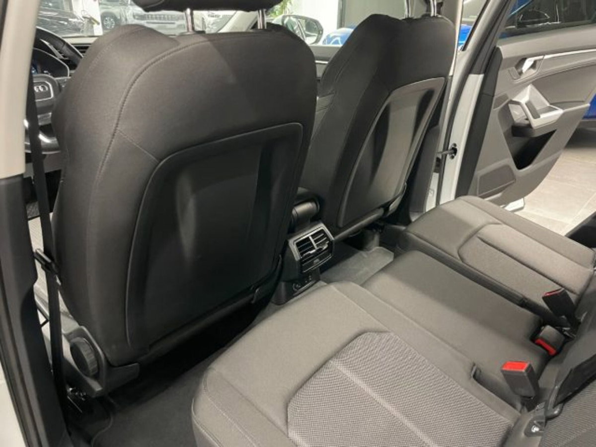 Audi Q3 Sportback 2.0 tdi S line edition 150cv s-tronic (13)