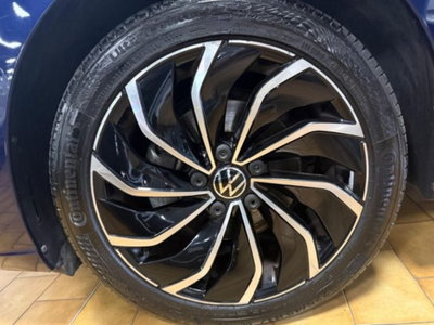 Volkswagen Golf 2.0 TDI 150 CV DSG SCR Style (9)