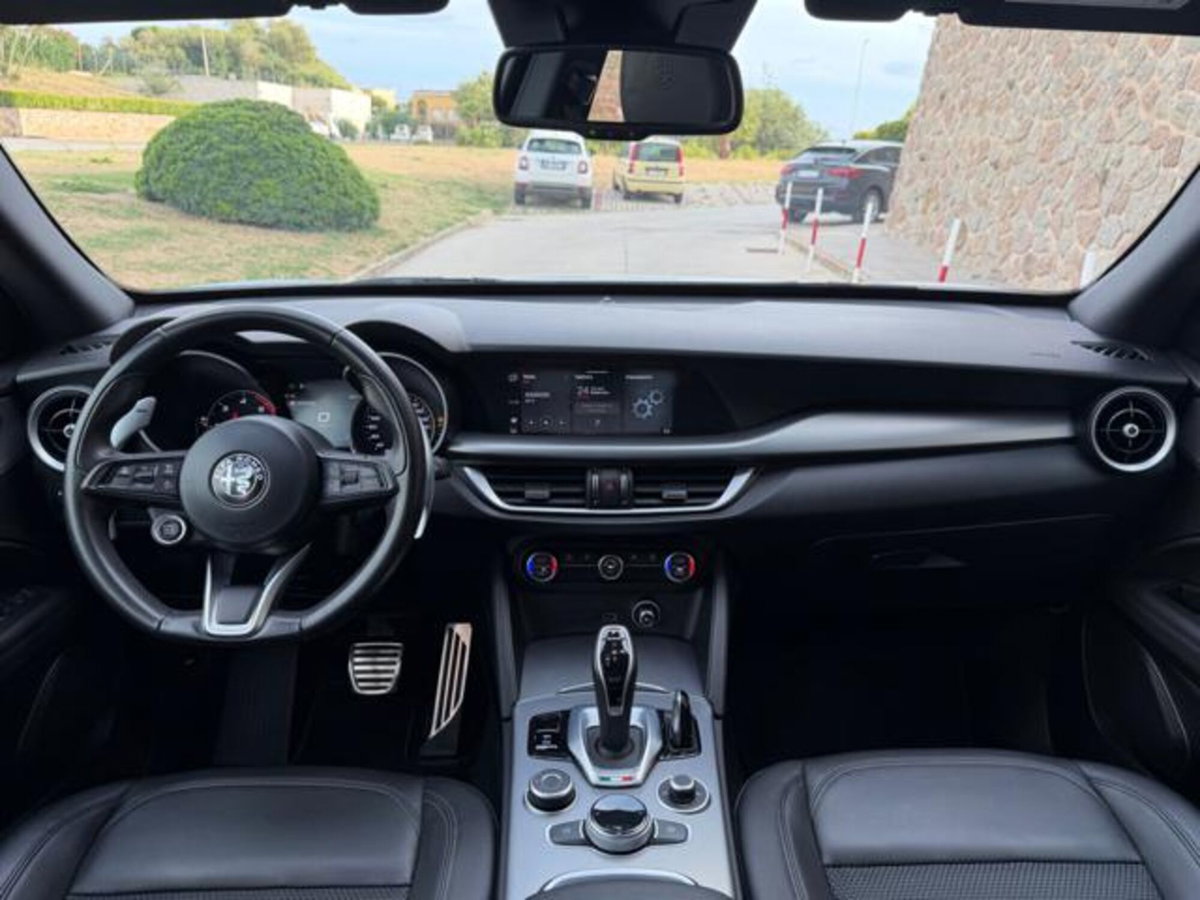 Alfa Romeo Stelvio Stelvio 2.2 Turbodiesel 190 CV AT8 Q4 Super Business (12)