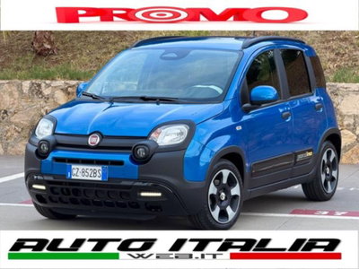 Fiat Panda Cross 1.0 firefly hybrid Cross s&s 70cv 5p.ti usata