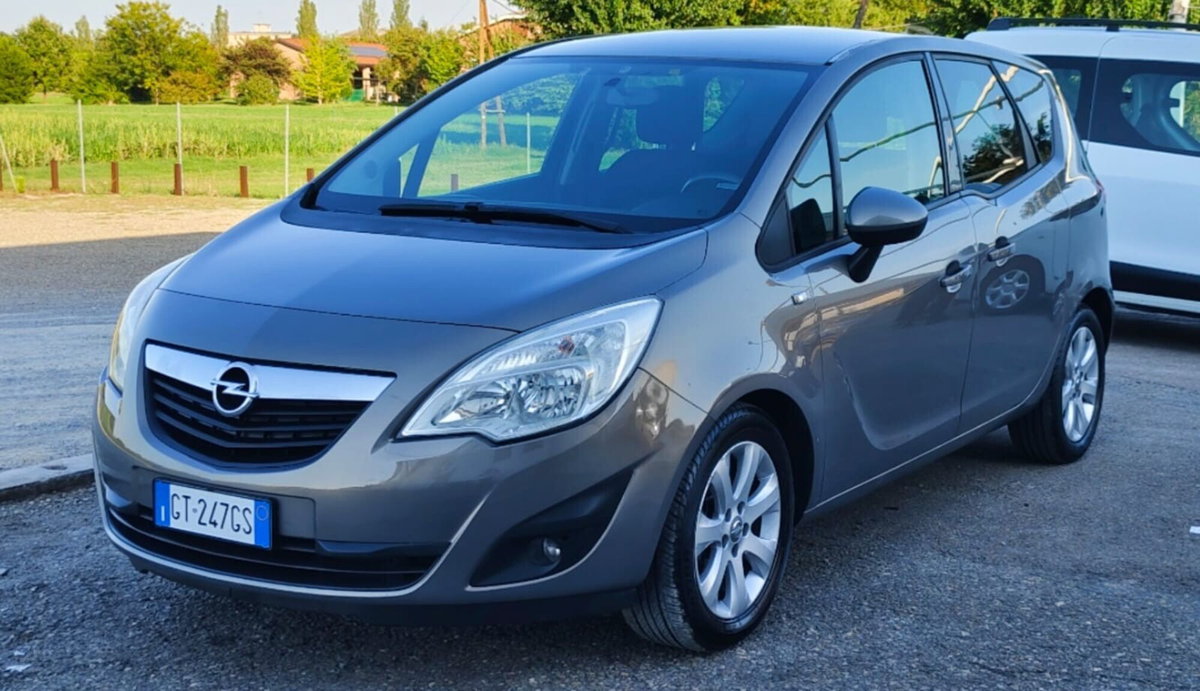 Opel Meriva 1.4 100CV Elective (4)