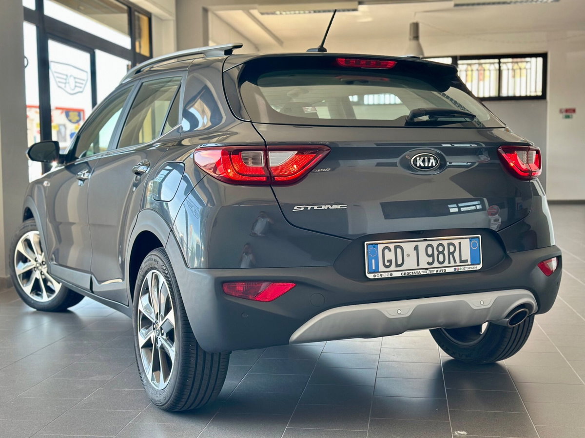 Kia Stonic 1.4 MPI EcoGPL Style (3)