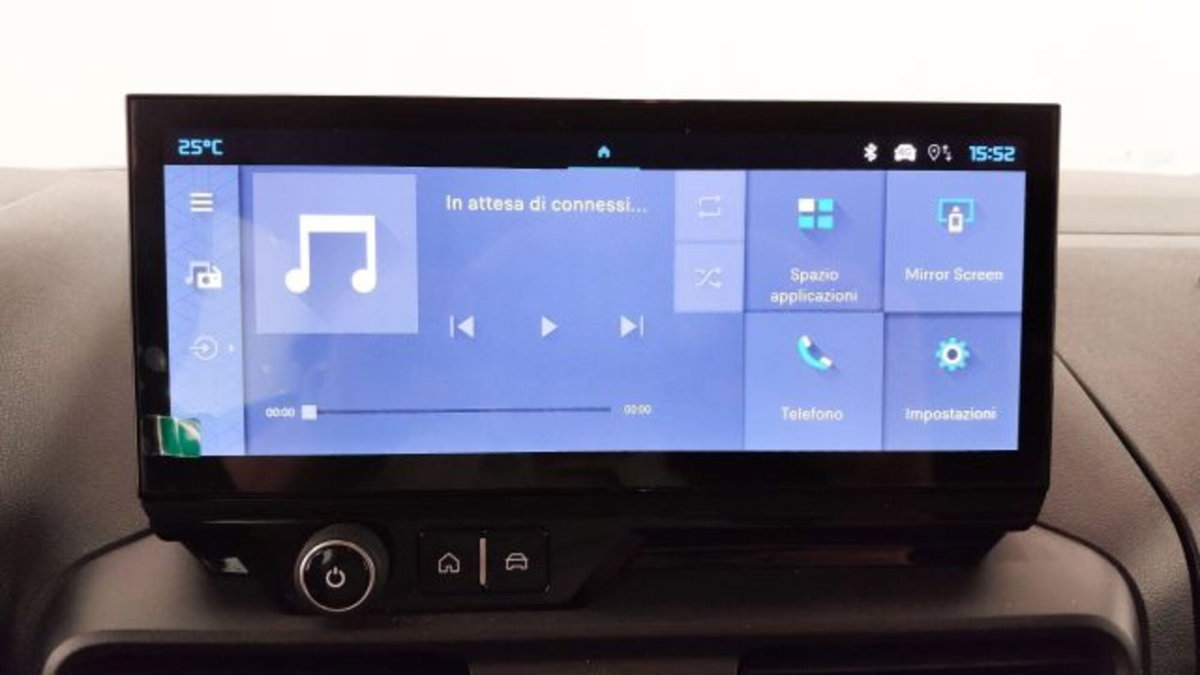 Citroen Berlingo BlueHDi 100 M Shine (11)