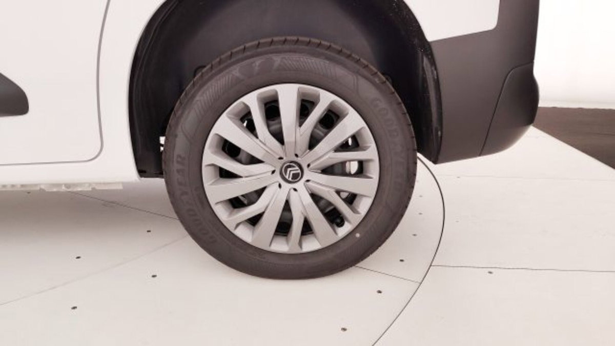 Citroen Berlingo BlueHDi 100 M Shine (17)