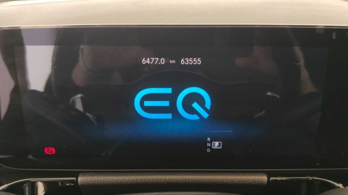 Mercedes-Benz EQA 250 Premium Pro (10)