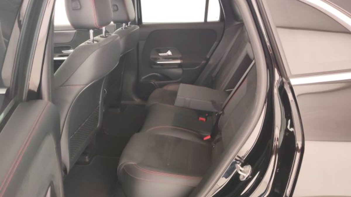 Mercedes-Benz EQA 250 Premium Pro (16)
