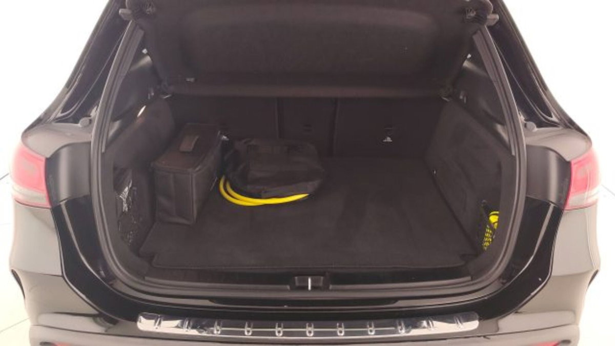 Mercedes-Benz EQA 250 Premium Pro (17)