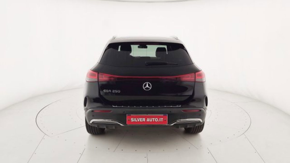 Mercedes-Benz EQA 250 Premium Pro (19)
