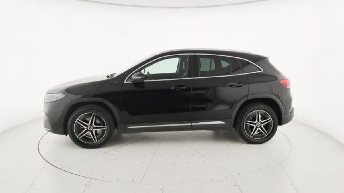 Mercedes-Benz EQA 250 Premium Pro (4)