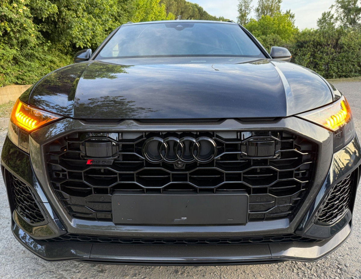 Audi RS Q8 Q8 4.0 mhev quattro tiptronic