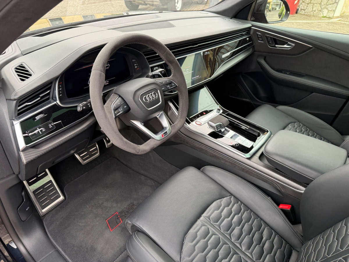 Audi RS Q8 Q8 4.0 mhev quattro tiptronic (11)
