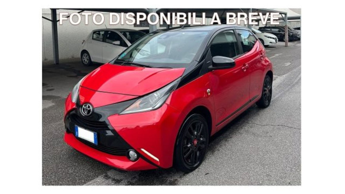 Toyota Aygo 1.0 VVT-i 69 CV 5 porte x-cite