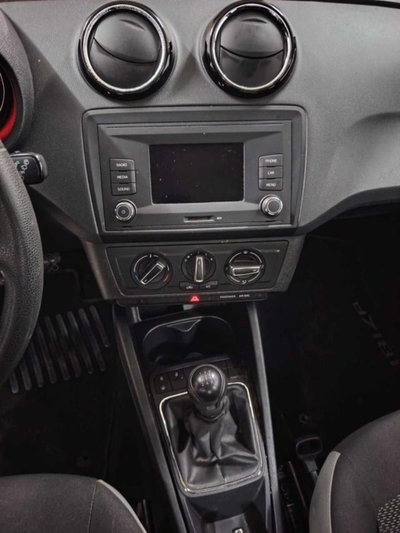 SEAT Ibiza 1.0 75 CV 5p. Connect Grey (6)