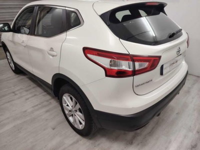 Nissan Qashqai 1.5 dCi Acenta (3)
