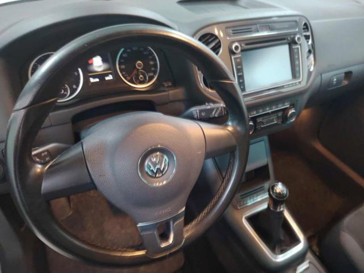 Volkswagen Tiguan 2.0 TDI 140 CV Sport & Style BlueMotion Technology (5)