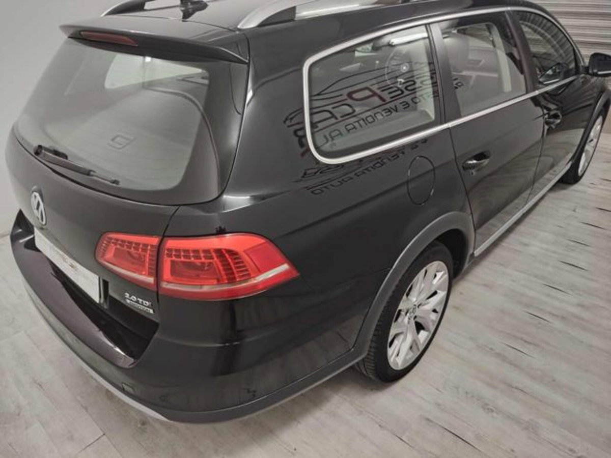 Volkswagen Passat Variant Var 2.0 TDI 177CV DSG High. BMT (3)