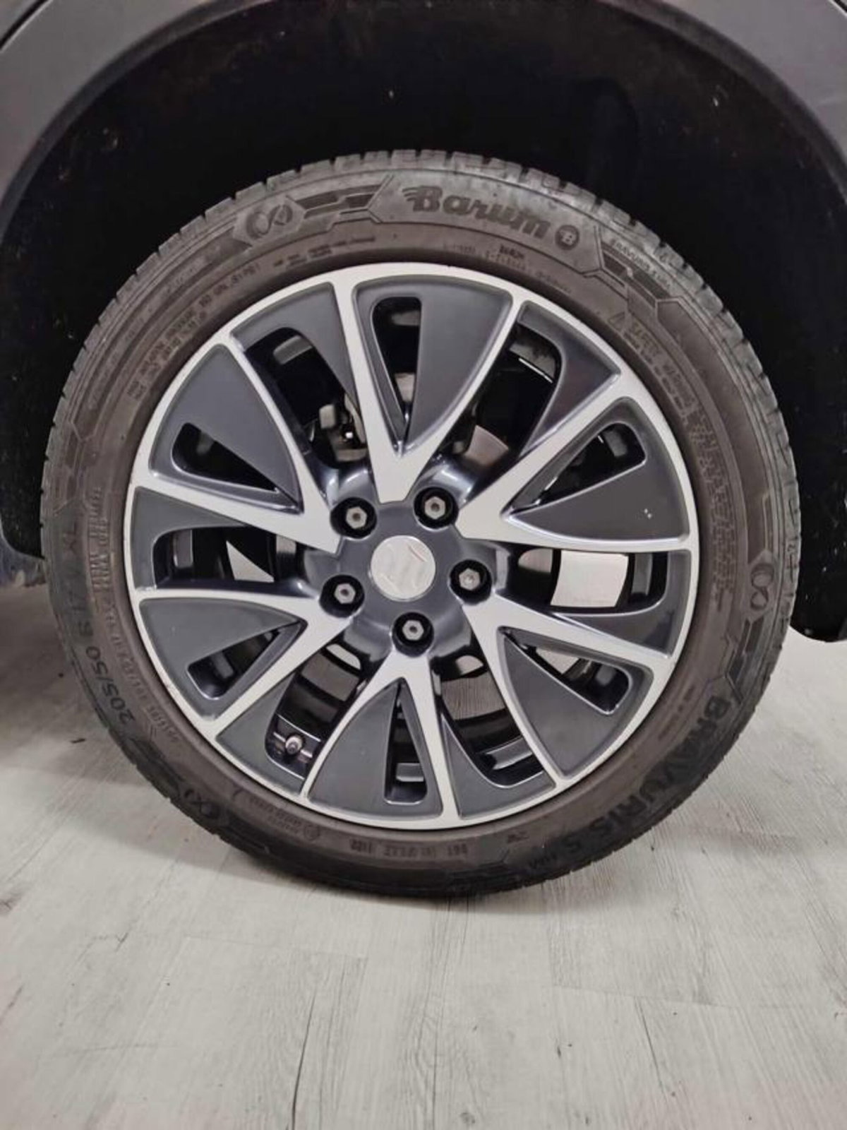 Suzuki S-Cross 1.6 DDiS 4WD All Grip Cool (5)